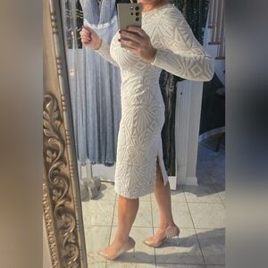 Betsy & Adam White Long Sleeve Dress with Geometric Design